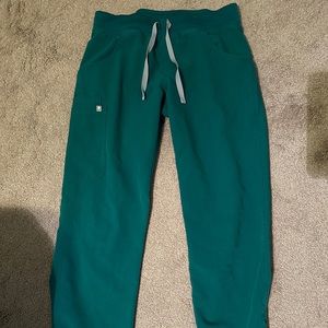 Figs Women’s Scrub Pants | Hunter Green